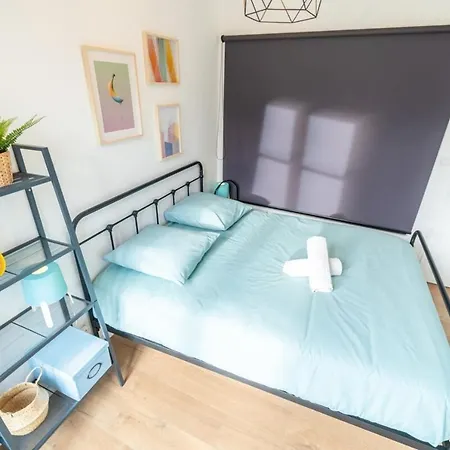 The Tanneurs - Charming 6-Person Apartment - Steps From Valmy Metro Lyon Exterior photo